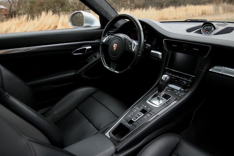 2015 Porsche 911 Turbo   - Photo 57 - Rockville, MD 20850