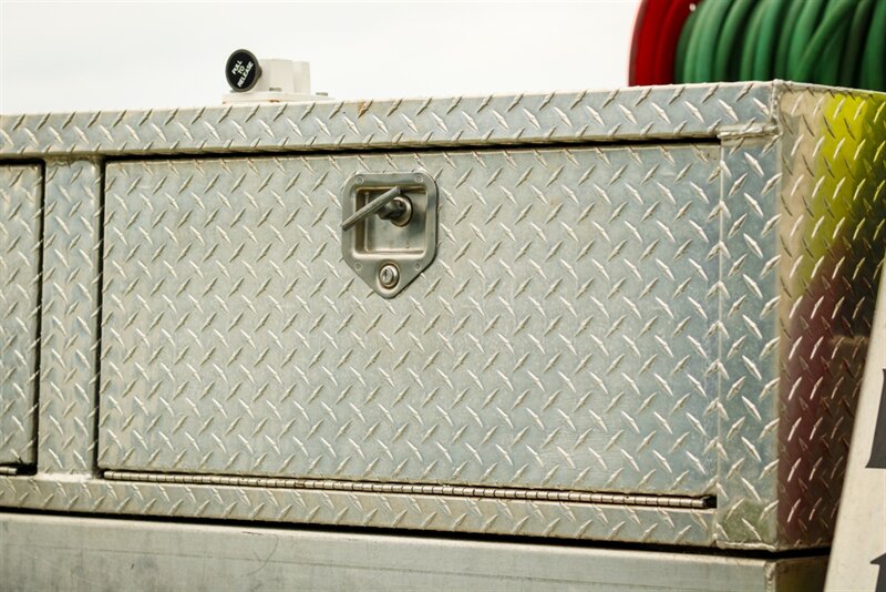 2000 Ford F-450 XLT Brush Fire Truck   - Photo 33 - Rockville, MD 20850