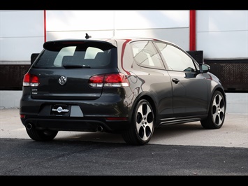 2011 Volkswagen GTI   - Photo 2 - Rockville, MD 20850