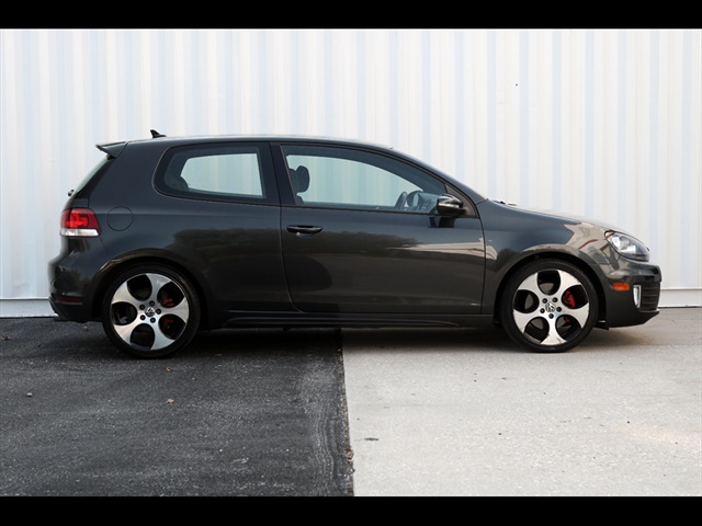 2011 Volkswagen GTI   - Photo 21 - Rockville, MD 20850