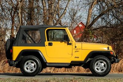 2000 Jeep Wrangler 4.0 Sport 2dr   - Photo 6 - Rockville, MD 20850