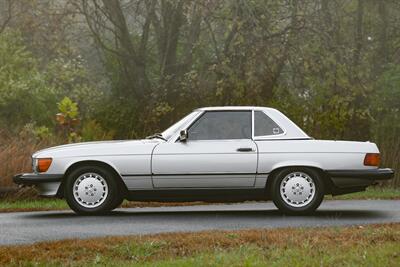 1988 Mercedes-Benz 560-Class 560 SL   - Photo 11 - Rockville, MD 20850