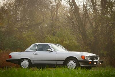 1988 Mercedes-Benz 560-Class 560 SL   - Photo 4 - Rockville, MD 20850