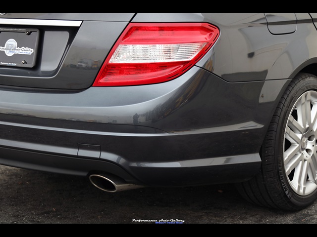 2008 Mercedes-Benz C 300 Sport Sedan  6-Speed - Photo 18 - Rockville, MD 20850