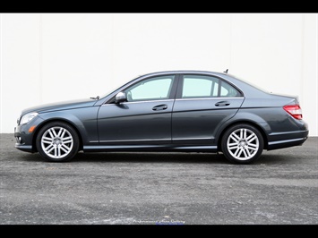 2008 Mercedes-Benz C 300 Sport Sedan  6-Speed - Photo 10 - Rockville, MD 20850