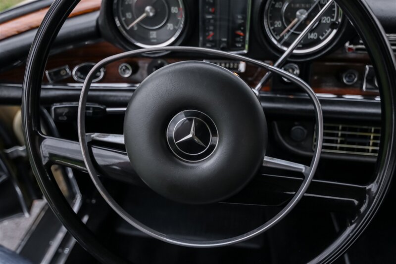 1968 Mercedes-Benz 280SE Coupe   - Photo 43 - Rockville, MD 20850