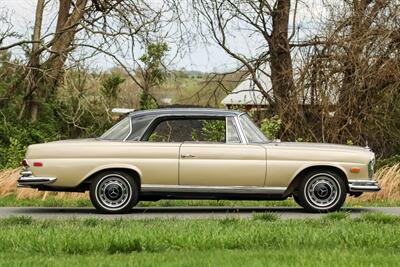 1968 Mercedes-Benz 280SE Coupe   - Photo 13 - Rockville, MD 20850