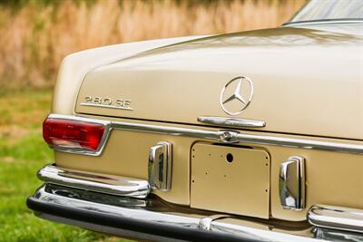 1968 Mercedes-Benz 280SE Coupe   - Photo 32 - Rockville, MD 20850