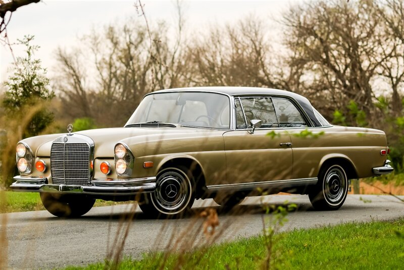 1968 Mercedes-Benz 280SE Coupe   - Photo 4 - Rockville, MD 20850