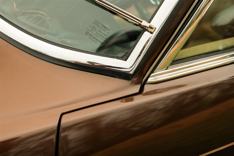 1973 Jensen Interceptor Series III Coupe   - Photo 26 - Rockville, MD 20850