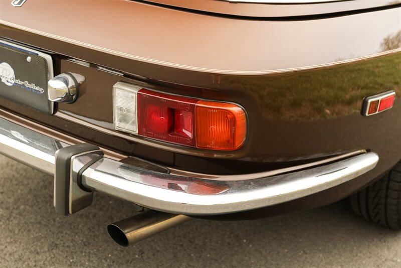 1973 Jensen Interceptor Series III Coupe   - Photo 48 - Rockville, MD 20850