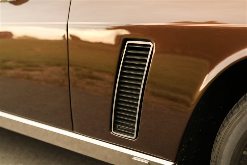 1973 Jensen Interceptor Series III Coupe   - Photo 36 - Rockville, MD 20850