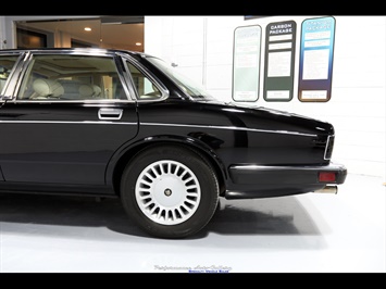 1994 Jaguar XJ12   - Photo 19 - Rockville, MD 20850