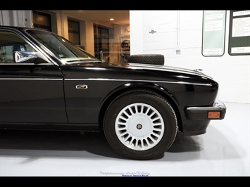 1994 Jaguar XJ12   - Photo 8 - Rockville, MD 20850