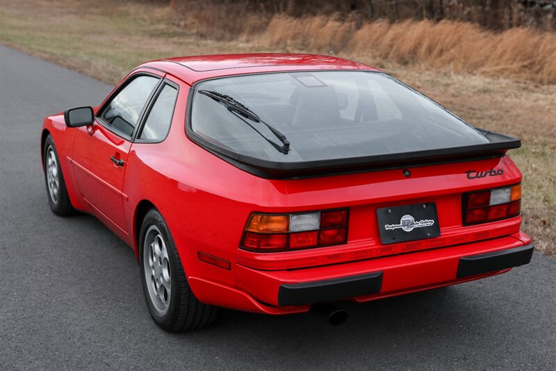 1988 Porsche 944 Turbo   - Photo 4 - Rockville, MD 20850