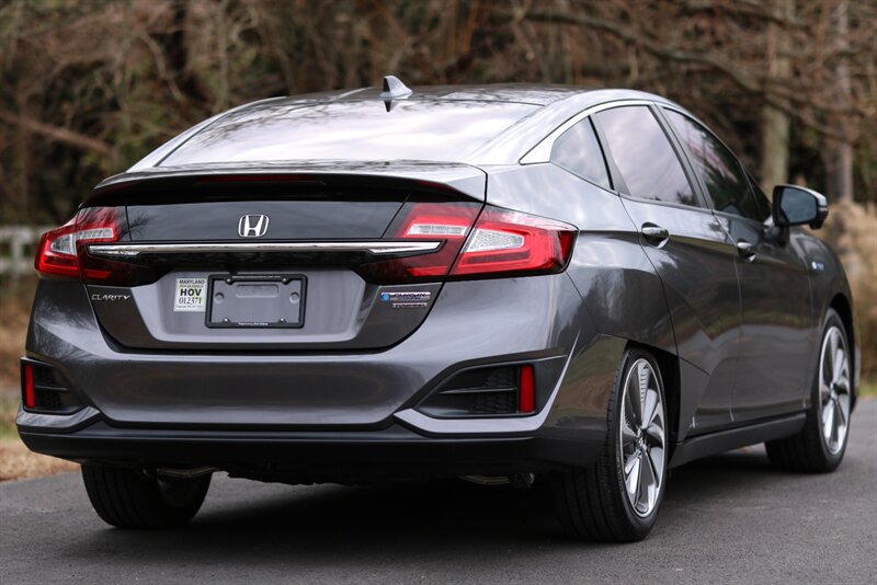 2018 Honda Clarity Plug-In Hybrid Touring   - Photo 6 - Rockville, MD 20850