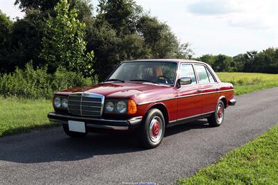 1978 Mercedes-Benz 300D   - Photo 1 - Rockville, MD 20850