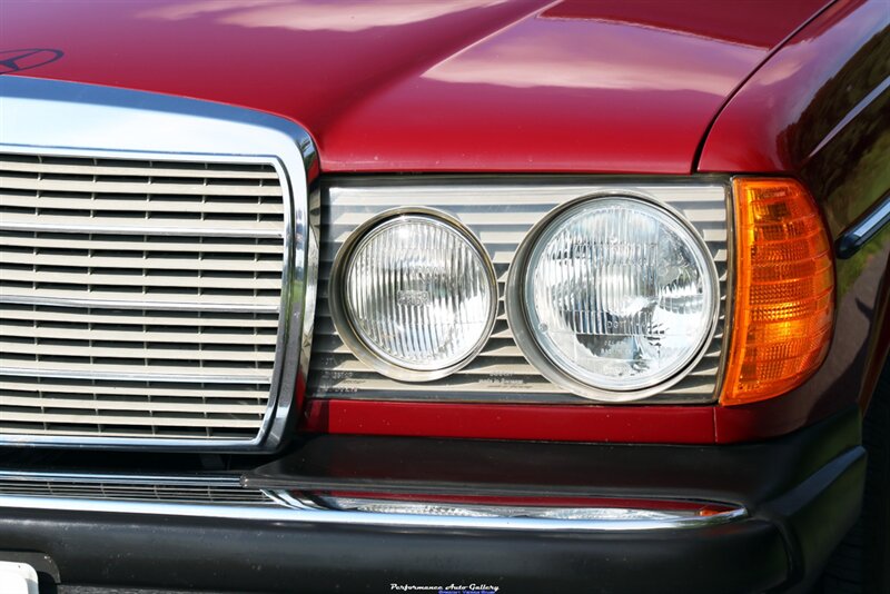 1978 Mercedes-Benz 300D   - Photo 15 - Rockville, MD 20850