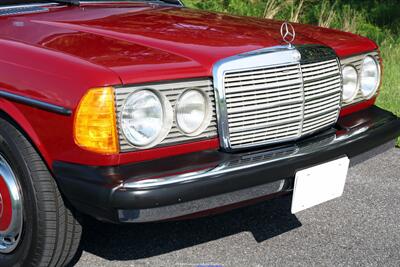 1978 Mercedes-Benz 300D   - Photo 13 - Rockville, MD 20850