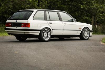 1990 BMW 328i Touring (Wagon) E30   - Photo 8 - Rockville, MD 20850