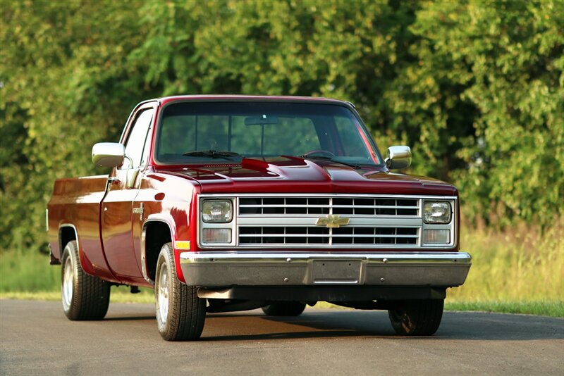 1987 Chevrolet R/V 10 Series R10 (C10 Squarebody)   - Photo 9 - Rockville, MD 20850