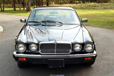 1984 Jaguar XJ8 XJ6 Vanden Plas Series III   - Photo 23 - Rockville, MD 20850