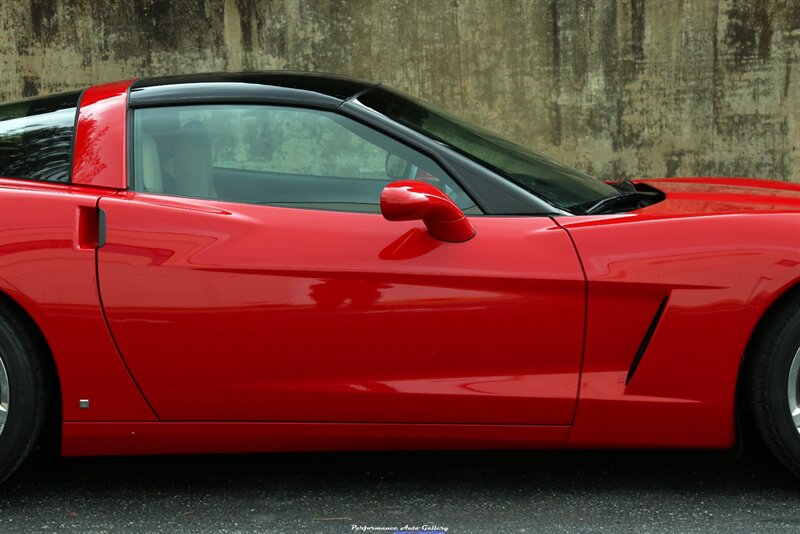 2006 Chevrolet Corvette   - Photo 19 - Rockville, MD 20850