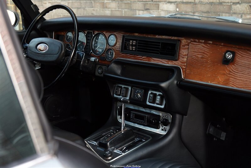 1976 Jaguar XJ XJ6 C  Coupe - Photo 58 - Rockville, MD 20850