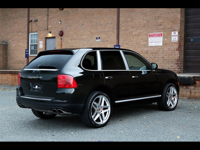 2006 Porsche Cayenne Turbo   - Photo 10 - Rockville, MD 20850