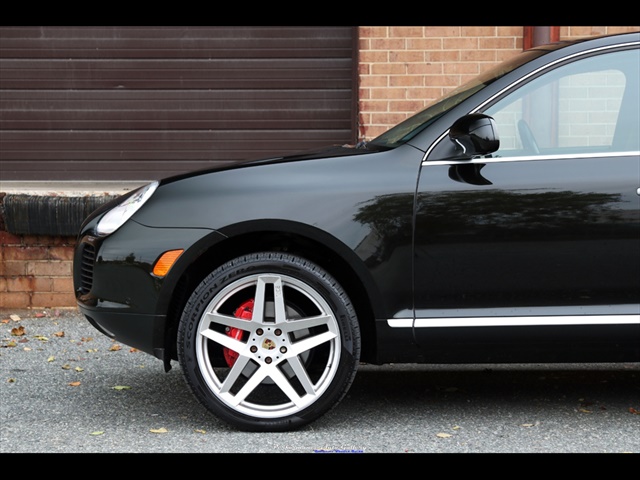 2006 Porsche Cayenne Turbo   - Photo 14 - Rockville, MD 20850