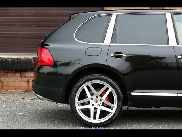 2006 Porsche Cayenne Turbo   - Photo 16 - Rockville, MD 20850