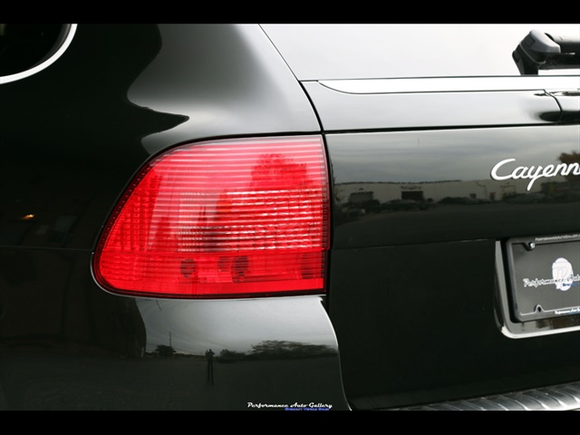 2006 Porsche Cayenne Turbo   - Photo 32 - Rockville, MD 20850