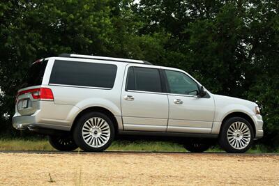 2015 Lincoln Navigator L   - Photo 10 - Rockville, MD 20850