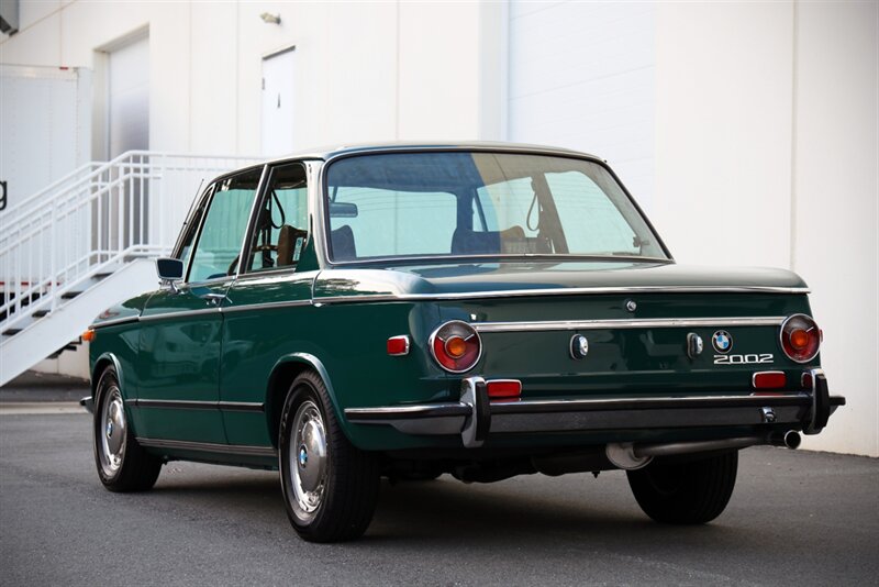 1973 BMW 2002   - Photo 10 - Rockville, MD 20850