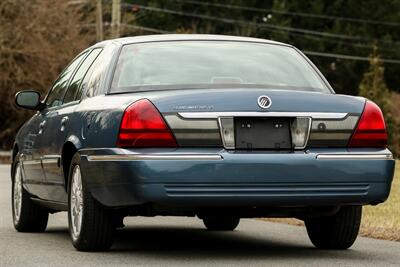 2009 Mercury Grand Marquis LS Ultimate Edition   - Photo 12 - Rockville, MD 20850