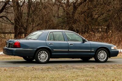 2009 Mercury Grand Marquis LS Ultimate Edition   - Photo 19 - Rockville, MD 20850