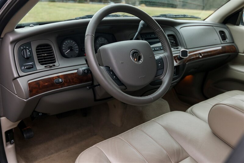 2009 Mercury Grand Marquis LS Ultimate Edition   - Photo 63 - Rockville, MD 20850