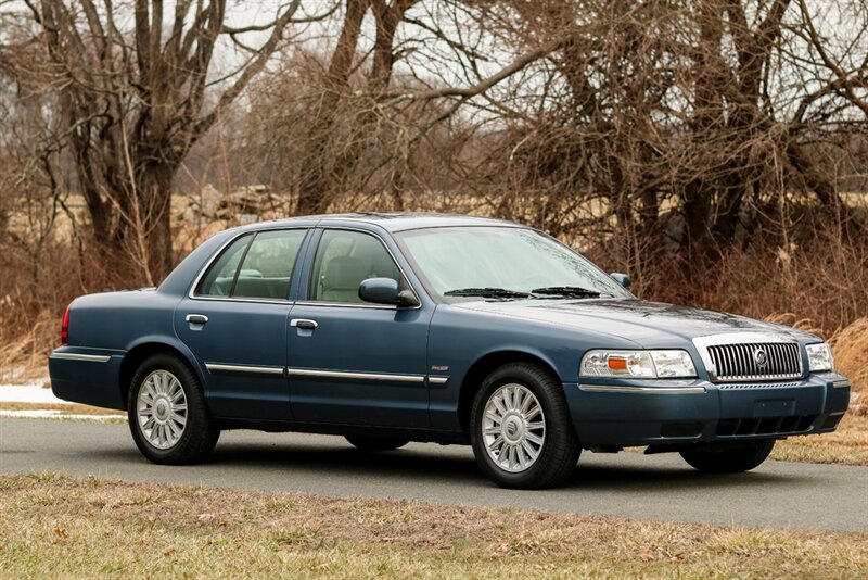 2009 Mercury Grand Marquis LS Ultimate Edition   - Photo 14 - Rockville, MD 20850