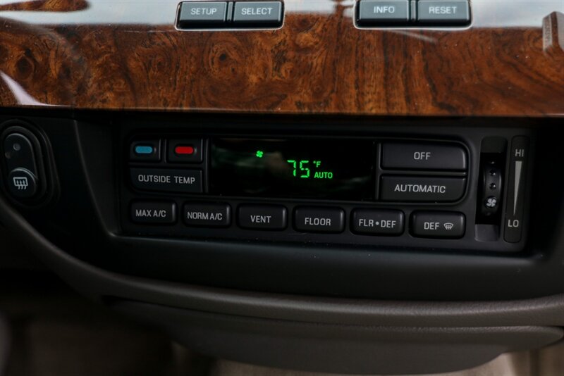 2009 Mercury Grand Marquis LS Ultimate Edition   - Photo 96 - Rockville, MD 20850