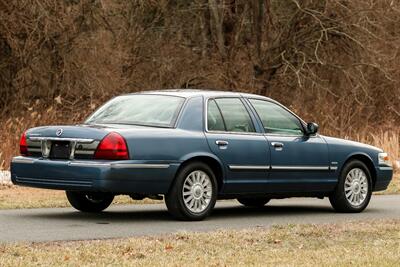 2009 Mercury Grand Marquis LS Ultimate Edition   - Photo 18 - Rockville, MD 20850