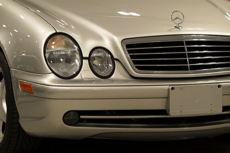 2000 Mercedes-Benz CLK CLK 430   - Photo 12 - Rockville, MD 20850