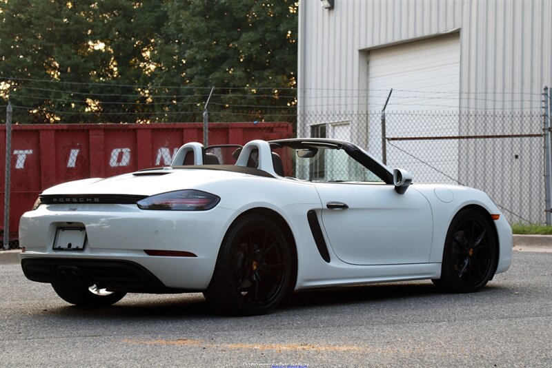 2018 Porsche 718 Boxster   - Photo 12 - Rockville, MD 20850