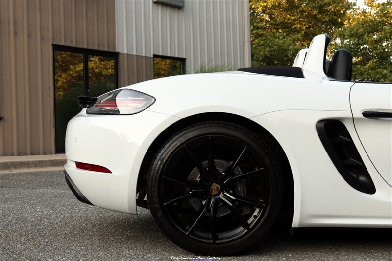 2018 Porsche 718 Boxster   - Photo 18 - Rockville, MD 20850