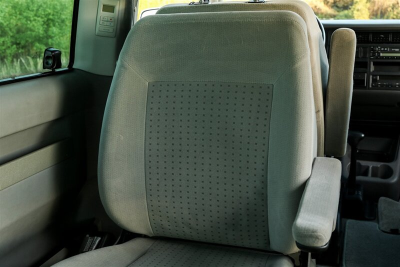2003 Volkswagen EuroVan MV Autobahn Edition   - Photo 96 - Rockville, MD 20850