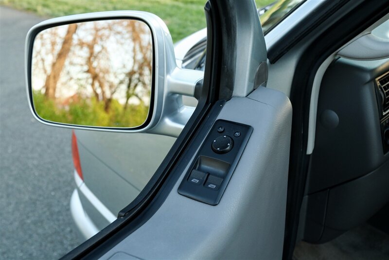 2003 Volkswagen EuroVan MV Autobahn Edition   - Photo 113 - Rockville, MD 20850