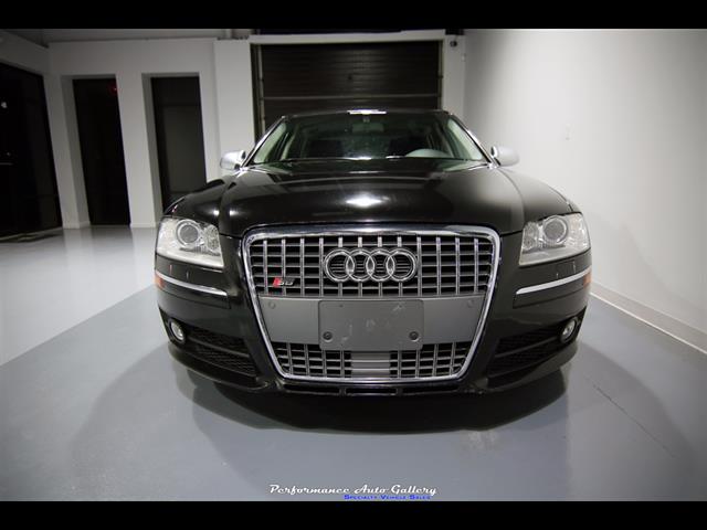 2007 Audi S8 quattro   - Photo 13 - Rockville, MD 20850