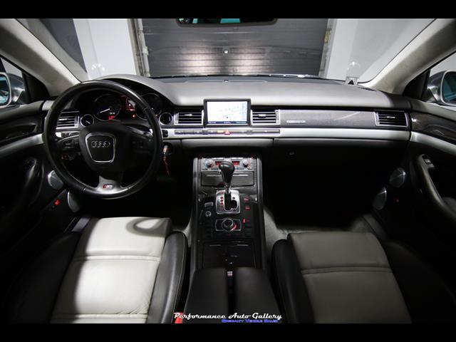 2007 Audi S8 quattro   - Photo 2 - Rockville, MD 20850