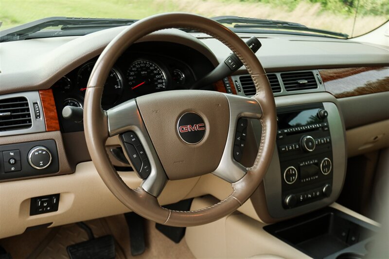 2008 GMC Sierra 2500 SLT 4WD Crew Cab Z71   - Photo 60 - Rockville, MD 20850