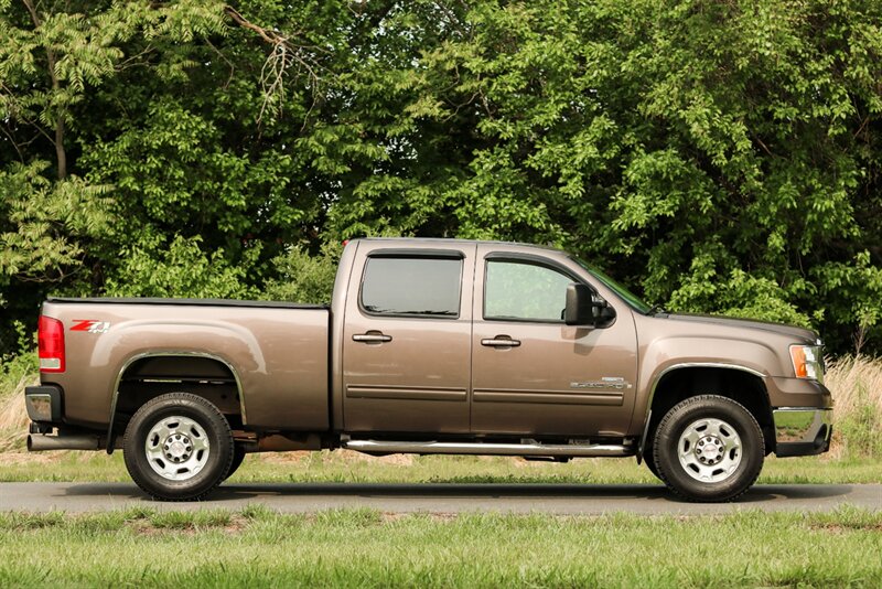 2008 GMC Sierra 2500 SLT 4WD Crew Cab Z71   - Photo 6 - Rockville, MD 20850