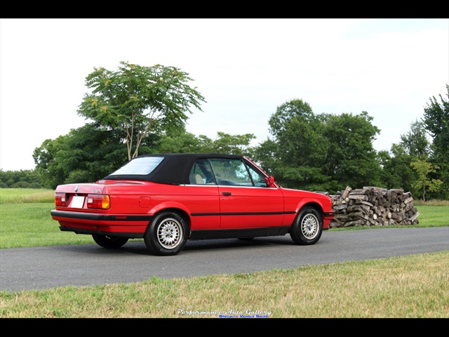 1992 BMW 318i   - Photo 11 - Rockville, MD 20850